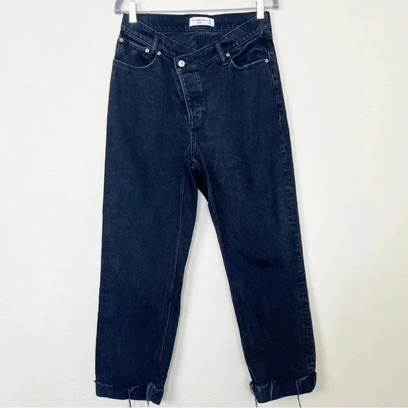 Abercrombie‎ and Fitch Criss Cross High RiseDad Jeans in Black